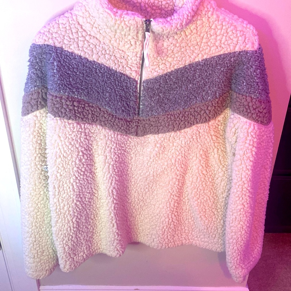 Fluffy quarter zip jacket